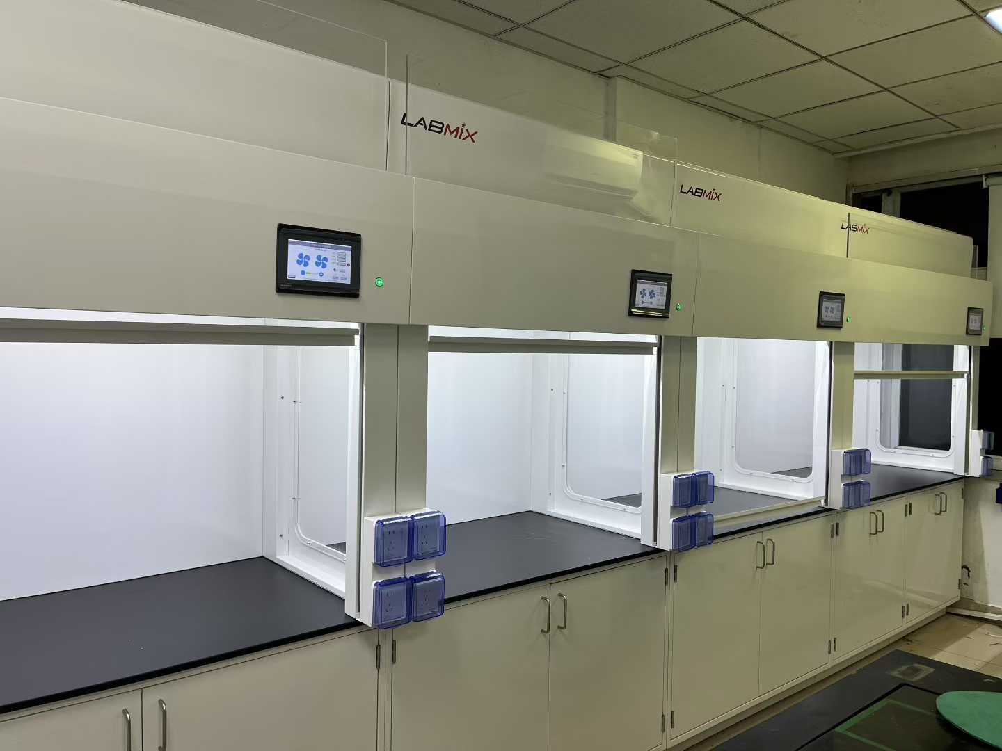 ABUIABACGAAgocHQyAYo_qK83gQwoAs4uAg